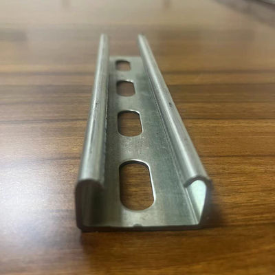 Enmarcado de acero comercial ASTM, canal de soporte galvanizado C sección 100 mm