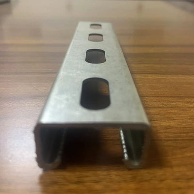 Enmarcado de acero comercial ASTM, canal de soporte galvanizado C sección 100 mm